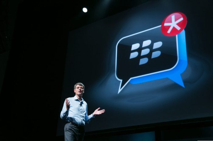 Blackberry 10 launch breaks records in canada u k