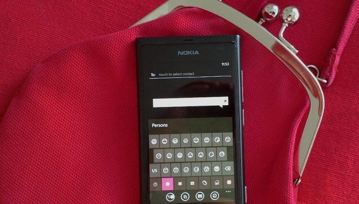 Att lumia 900 windows phone 7 8 update parked on nokias servers