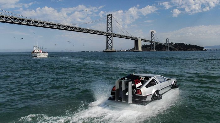 Delorean hovercraft caught in the wild in san francisco