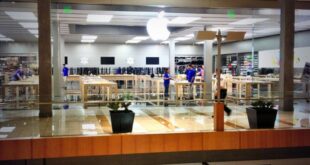 Apple trademarks store layout and design